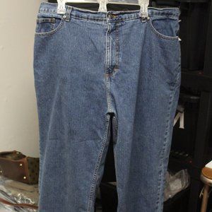 Relativity Woman Style WLASH/46 18 Average medium wash jeans